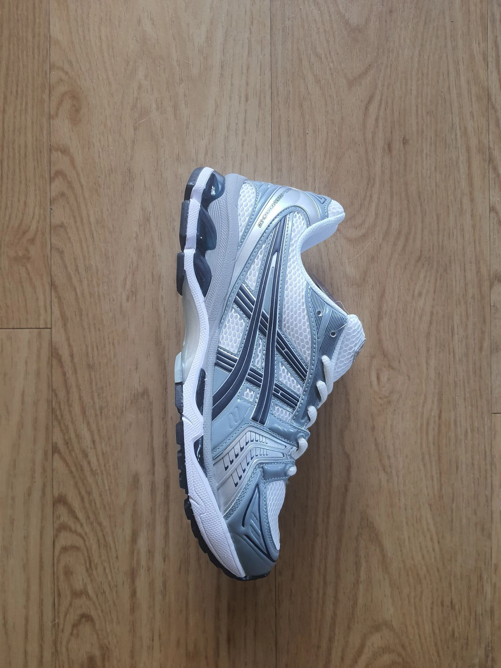 Asics taille 45 gel kayano 14 white/grey
